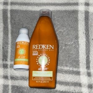 Mini shampoo and full size conditioning, unused and unopened